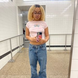 Meet your Posher, Caroline